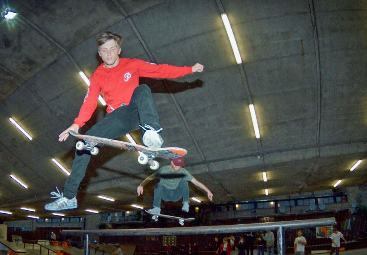 20 Years at BAYSIXTY6 Skate Night 28-6-17 Alex Decunha rail